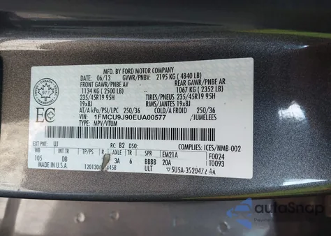 2014 Ford Escape Titanium z USA, uszkodzony, nr VIN 1FMCU9J90EUA00577